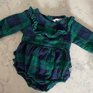 Like New Ruffle Butts Long Sleeve Ruffle Trim Bubble Romper Hunter Green Plaid